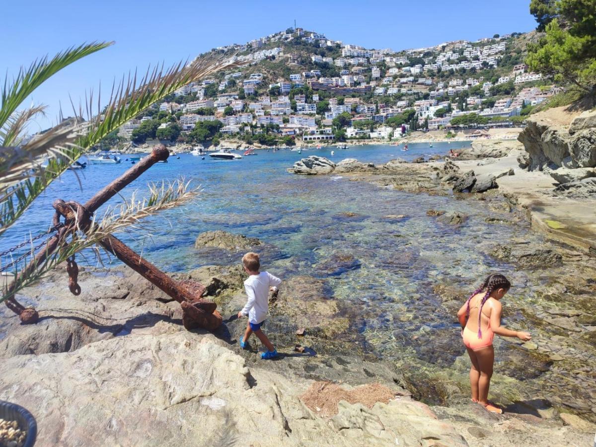Studios Superior Isla De Rosas -Tramuntana42 エクステリア 写真